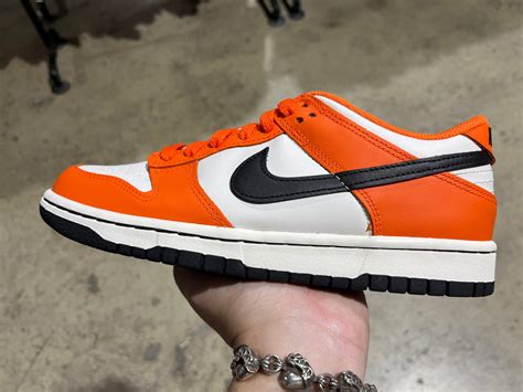 dunk low gs halloween 2022